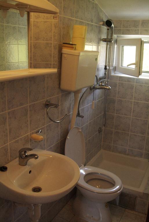 Apartments Primorac Podaca Habitación foto